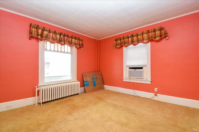 1906 Oxford AVE, Roanoke, VA 24015