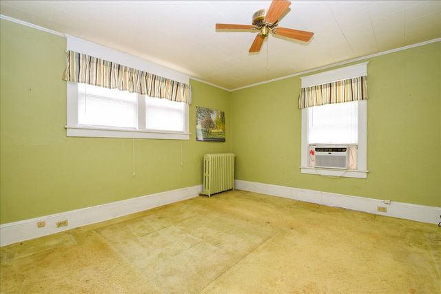 1906 Oxford AVE, Roanoke, VA 24015