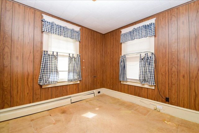 1906 Oxford AVE, Roanoke, VA 24015