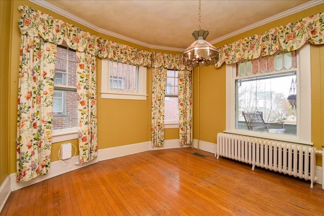 1906 Oxford AVE, Roanoke, VA 24015