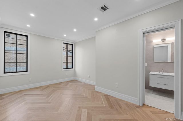 3722 27th Street, Long Island City, NY 11101