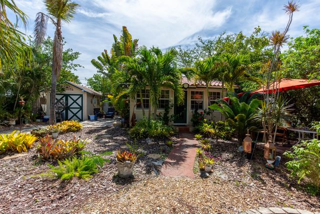 1016 N E Street, Lake Worth Beach, FL 33460