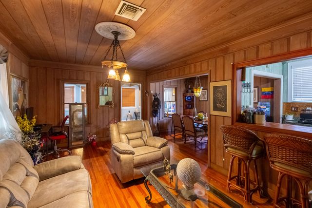1016 N E Street, Lake Worth Beach, FL 33460