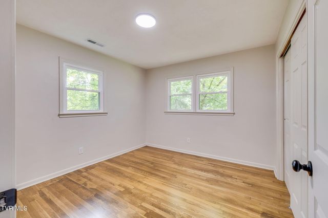 151 Taylortown Road, Johnson City, TN 37601
