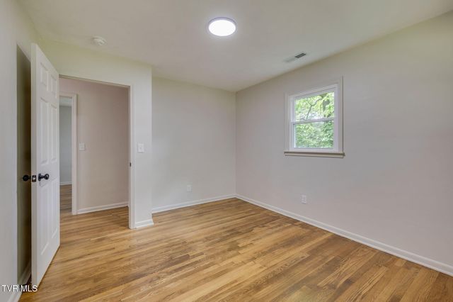 151 Taylortown Road, Johnson City, TN 37601
