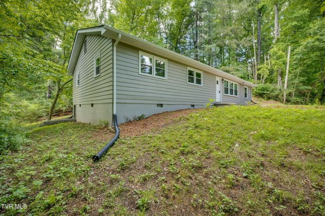 151 Taylortown Road, Johnson City, TN 37601
