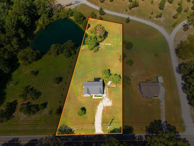 4287 Highway 47, E, White Bluff, TN 37187