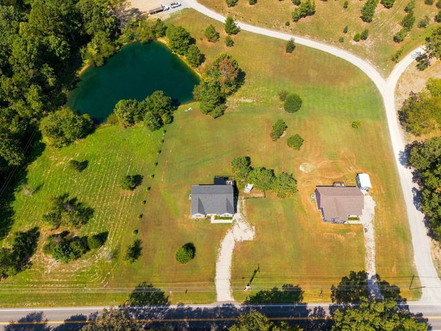 4287 Highway 47, E, White Bluff, TN 37187