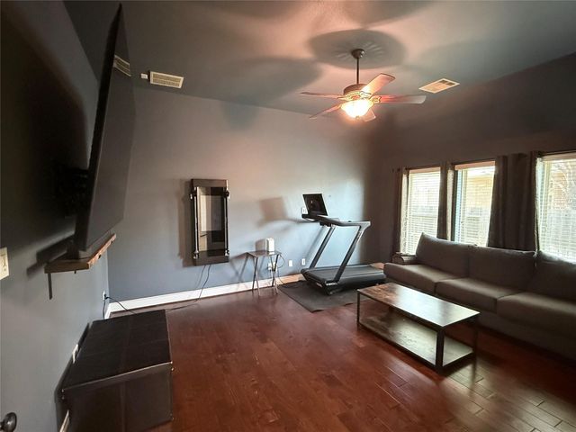 2914 Legend Hill Drive, Katy, TX 77494