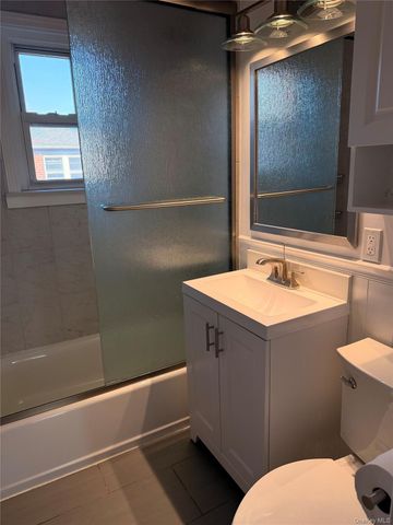 4 Walnut Street A11, Rye, NY 10580