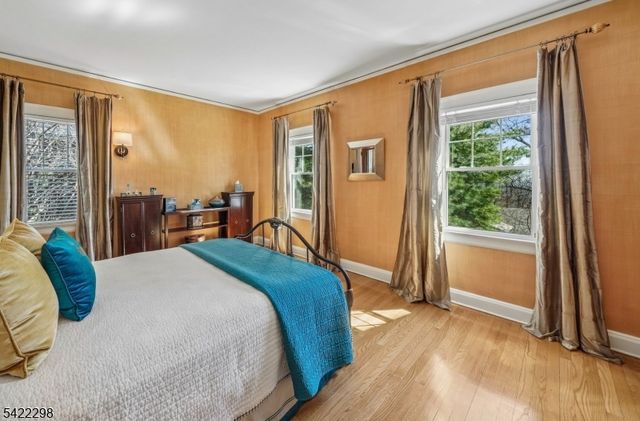 174 Highland Ave, Montclair Twp., NJ 07042