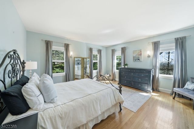 174 Highland Ave, Montclair Twp., NJ 07042