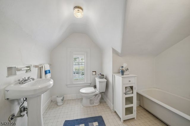 174 Highland Ave, Montclair Twp., NJ 07042