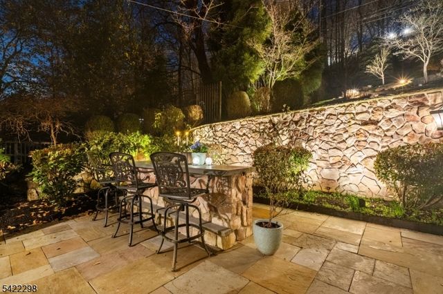 174 Highland Ave, Montclair Twp., NJ 07042