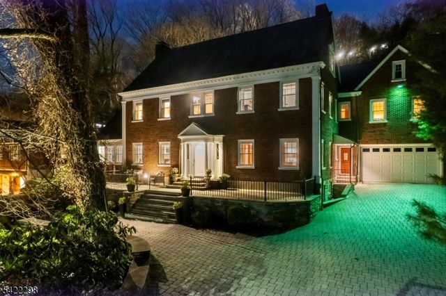 174 Highland Ave, Montclair Twp., NJ 07042