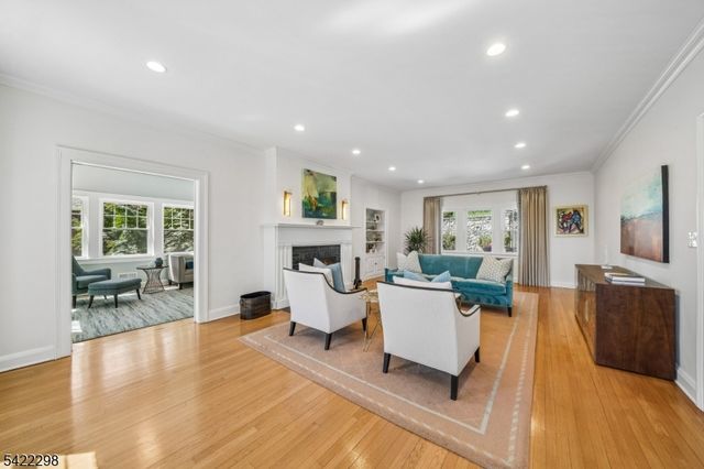 174 Highland Ave, Montclair Twp., NJ 07042