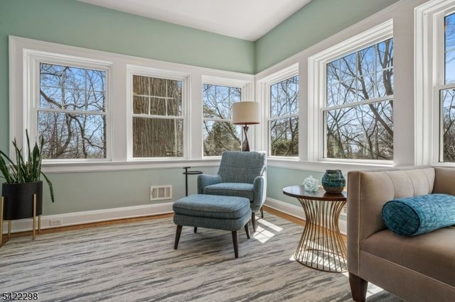 174 Highland Ave, Montclair Twp., NJ 07042