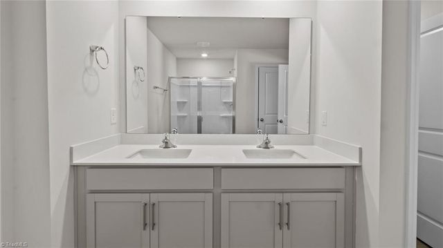122 Noah Park Drive, Lexington, NC 27292