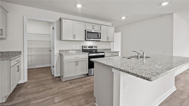 122 Noah Park Drive, Lexington, NC 27292