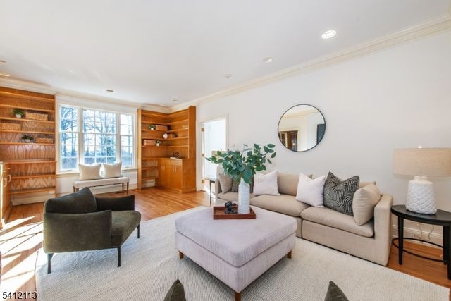 5 Rocky Way, West Orange Twp., NJ 07052