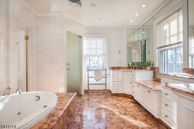 5 Rocky Way, West Orange Twp., NJ 07052