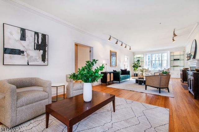 5 Rocky Way, West Orange Twp., NJ 07052