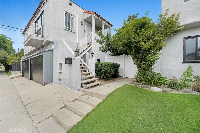 1567 S Spaulding, Los Angeles, CA 90019