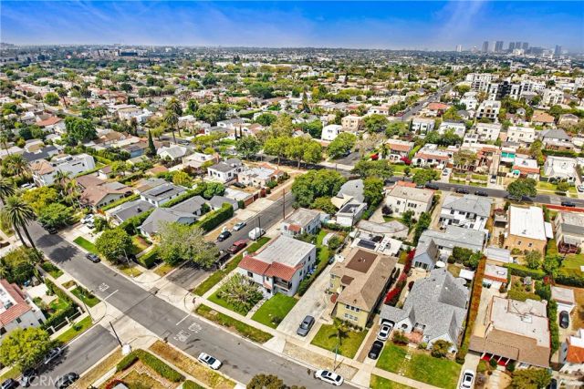 1567 S Spaulding, Los Angeles, CA 90019