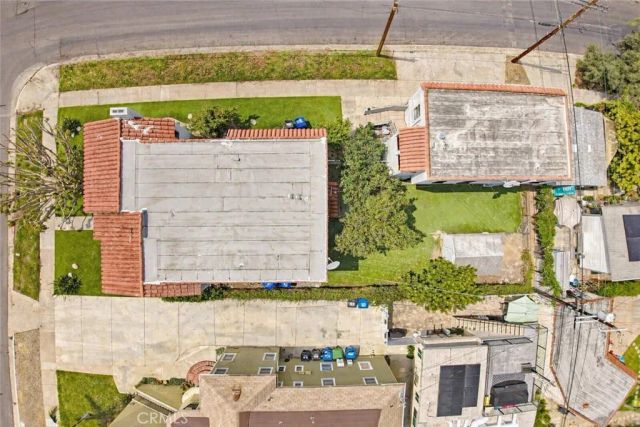 1567 S Spaulding, Los Angeles, CA 90019