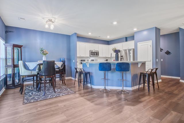 214 Daniels Creek Circle, Goose Creek, SC 29445