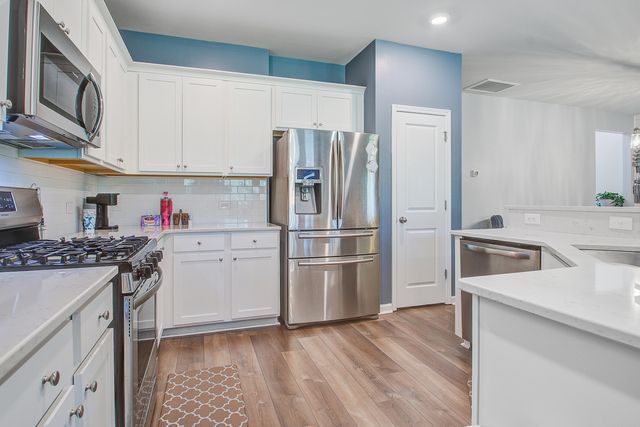 214 Daniels Creek Circle, Goose Creek, SC 29445