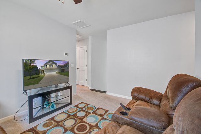 214 Daniels Creek Circle, Goose Creek, SC 29445