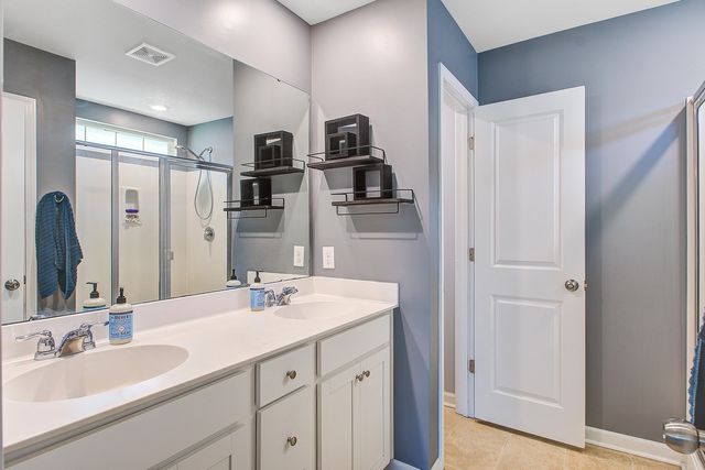 214 Daniels Creek Circle, Goose Creek, SC 29445