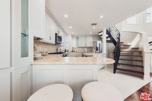 844 3rd Street 5, Santa Monica, CA 90403