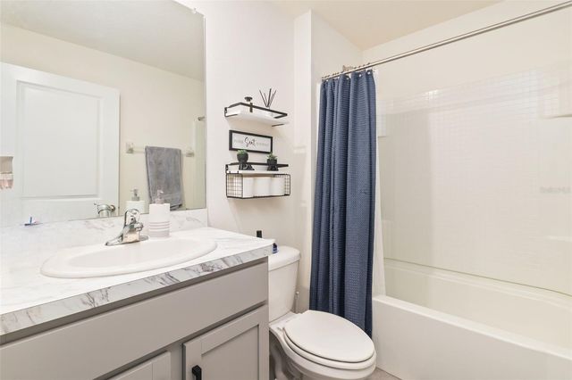 16673 WINDMILL FORGE PASS, Wimauma, FL 33598