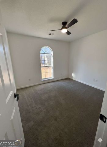 11120 Tara Glynn Drive, Hampton, GA 30228