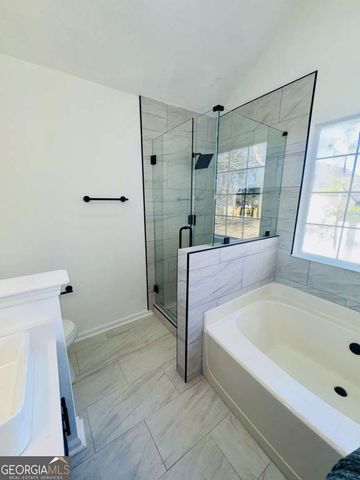 11120 Tara Glynn Drive, Hampton, GA 30228