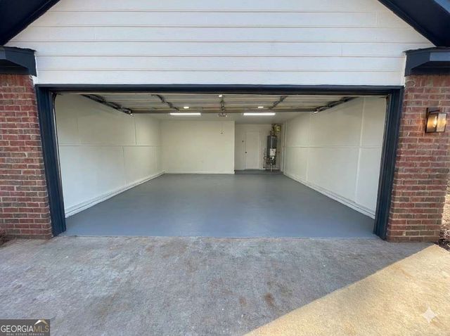 11120 Tara Glynn Drive, Hampton, GA 30228