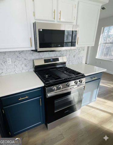 11120 Tara Glynn Drive, Hampton, GA 30228