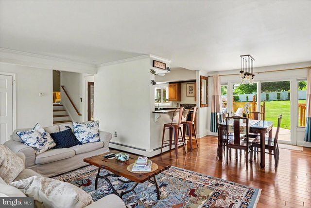 51 MARTIN DR, Holland, PA 18966