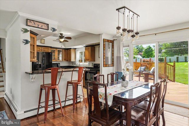 51 MARTIN DR, Holland, PA 18966