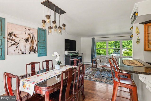 51 MARTIN DR, Holland, PA 18966