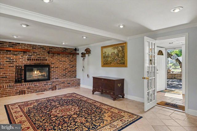 51 MARTIN DR, Holland, PA 18966