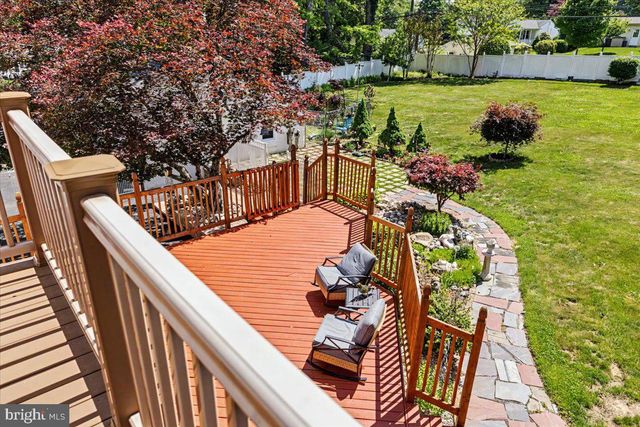 51 MARTIN DR, Holland, PA 18966