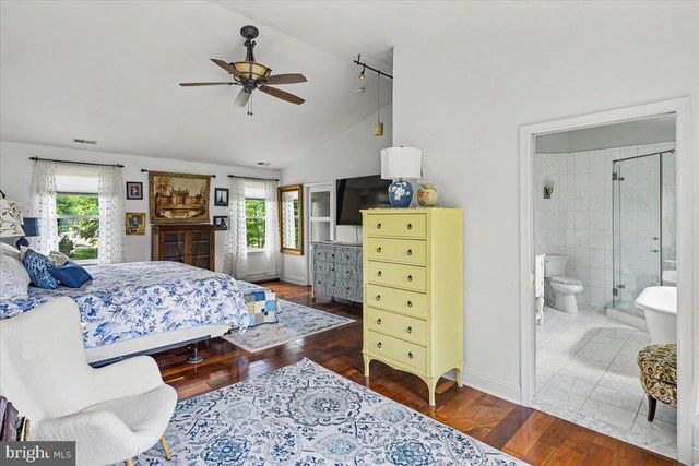 51 MARTIN DR, Holland, PA 18966