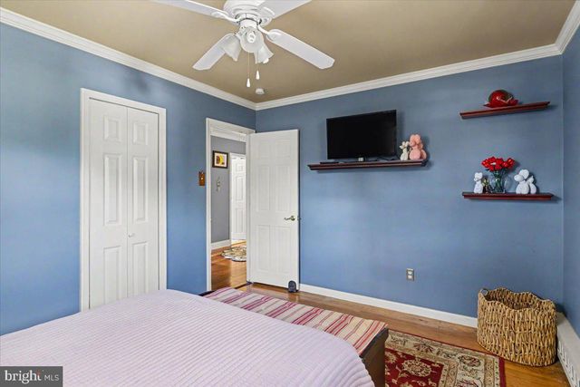 51 MARTIN DR, Holland, PA 18966