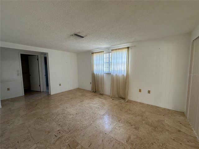 8205 VALLEY STREAM LANE, Hudson, FL 34667