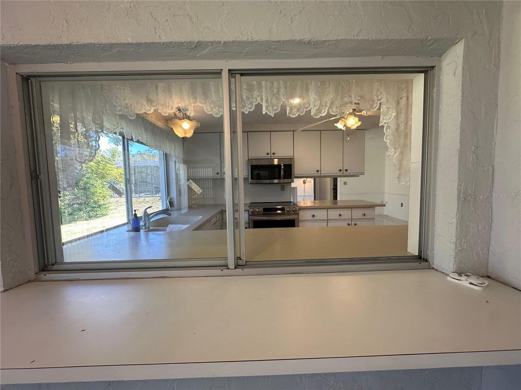 Image 12 of property listing at 8205 VALLEY STREAM LANE, Hudson, FL 34667