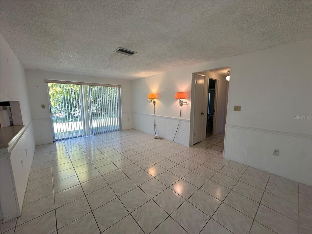 Image 20 of property listing at 8205 VALLEY STREAM LANE, Hudson, FL 34667