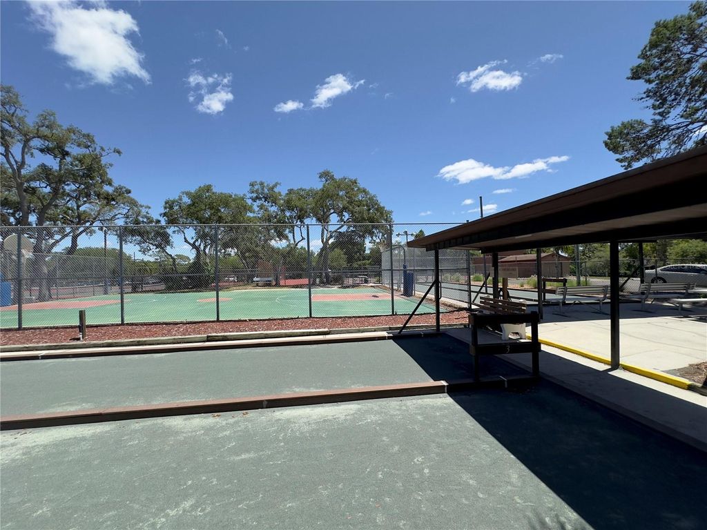 Image 43 of property listing at 8205 VALLEY STREAM LANE, Hudson, FL 34667